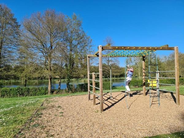 Camping Onlycamp La Potiniere Ecueille エクステリア 写真